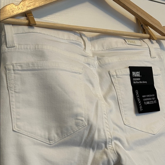 PAIGE Women's White  EDGEMONT Mid Rise Ultra  Skinny Jeans - Picture 9 of 16